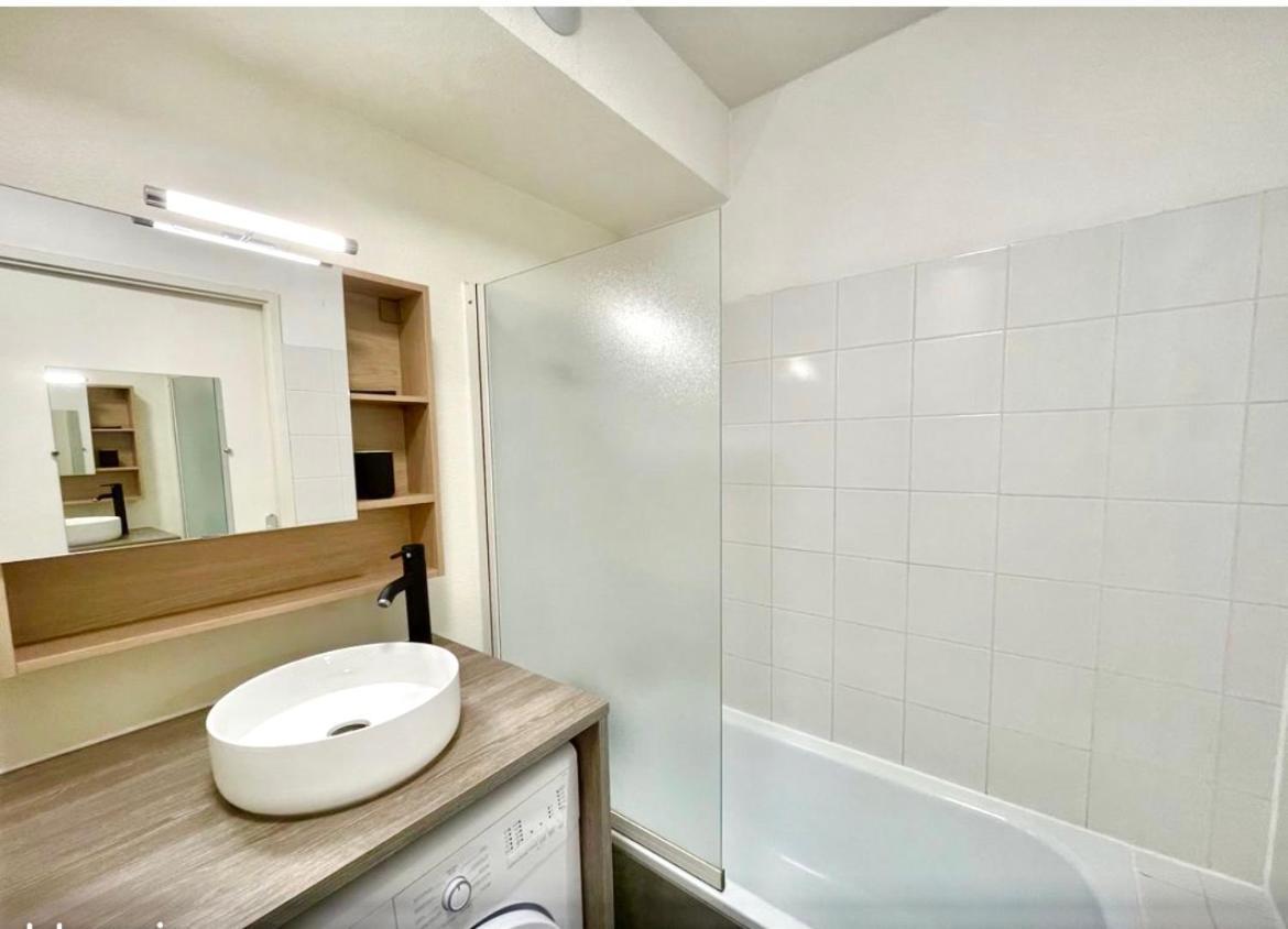 Caprozion-erosoa-t1-piscine-clim Appartamento *
